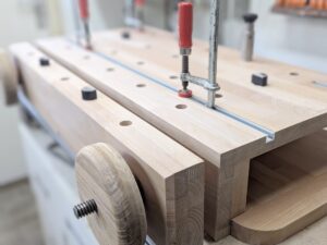 Moxon-Vise mit Tisch
